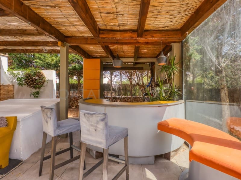 4 bedroom Villa for sale in San Luis / Sant Lluis - € 895,000 (Ref: 9970334)