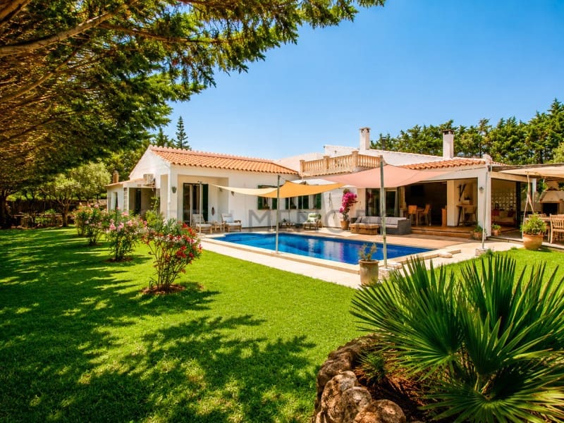 4 bedroom Villa for sale in San Luis / Sant Lluis - € 895,000 (Ref: 9970334)