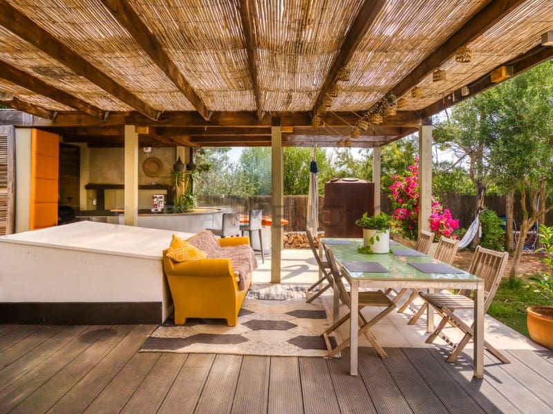 4 bedroom Villa for sale in San Luis / Sant Lluis - € 895,000 (Ref: 9970334)