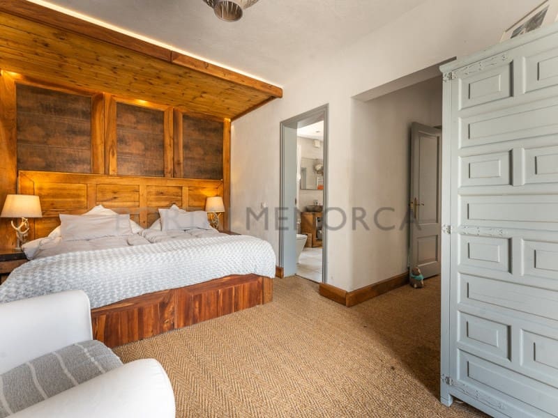 4 bedroom Villa for sale in San Luis / Sant Lluis - € 895,000 (Ref: 9970334)