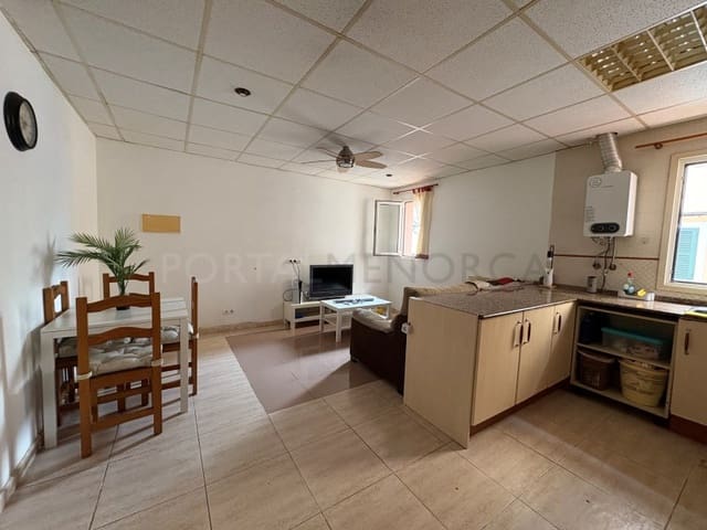 2 soverom Leilighet til salgs i Es Castell - € 195 000 (Ref: 9970335)