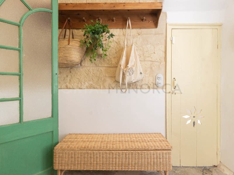 4 slaapkamer Huis te koop in Mahon / Mao - € 595.000 (Ref: 9977033)