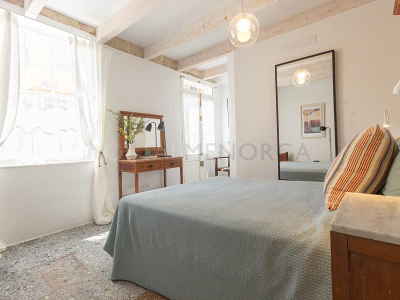 4 slaapkamer Huis te koop in Mahon / Mao - € 595.000 (Ref: 9977033)