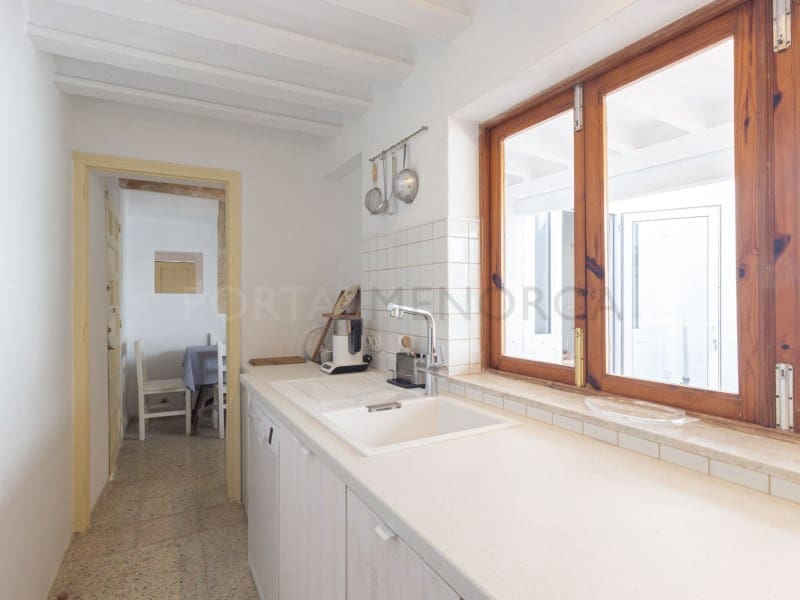 4 slaapkamer Huis te koop in Mahon / Mao - € 595.000 (Ref: 9977033)
