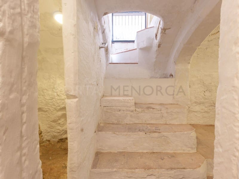 4 slaapkamer Huis te koop in Mahon / Mao - € 595.000 (Ref: 9977033)