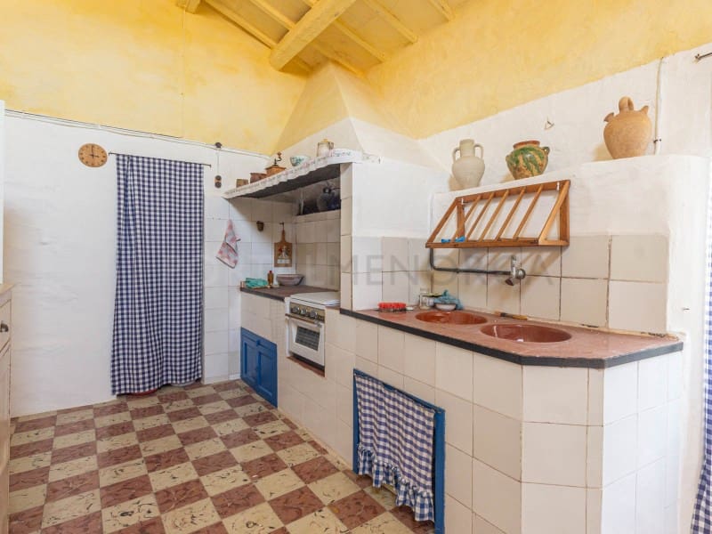7 soverom Finca/Herregård til salgs i Alayor / Alaior med svømmebasseng garasje - € 1 500 000 (Ref: 9978531)