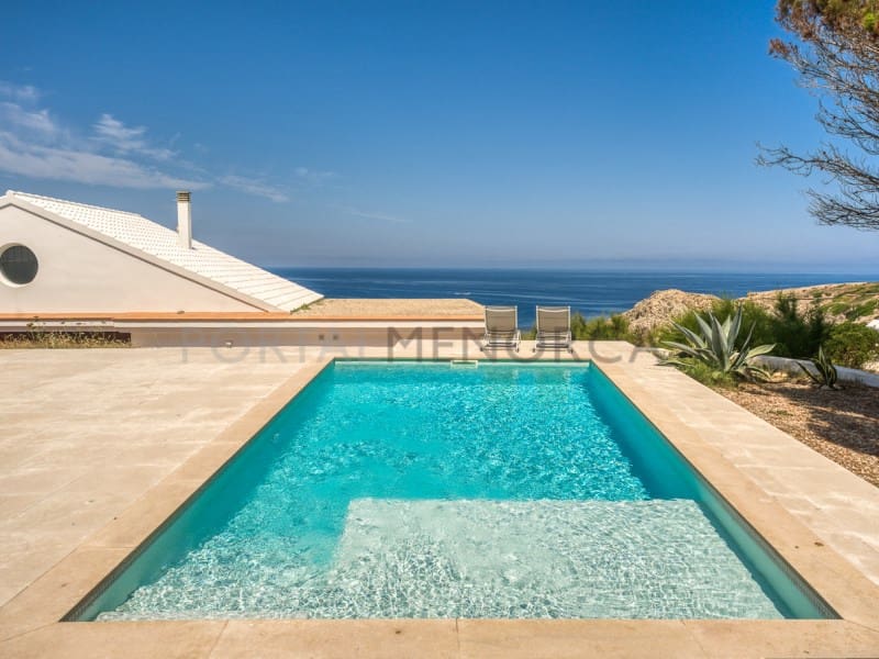 Chalet de 3 habitaciones en Cala Morell en venta con piscina - 1.495.000 € (Ref: 9978532)