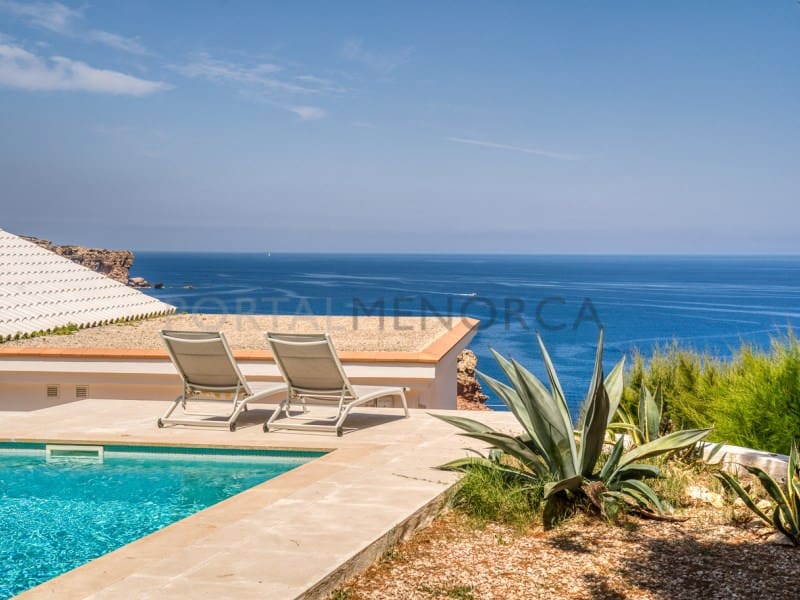 Chalet de 3 habitaciones en Cala Morell en venta con piscina - 1.495.000 € (Ref: 9978532)