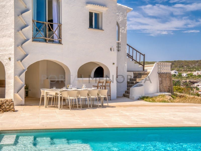 Chalet de 3 habitaciones en Cala Morell en venta con piscina - 1.495.000 € (Ref: 9978532)