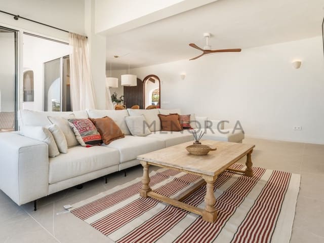 Chalet de 3 habitaciones en Cala Morell, Ciutadella de Menorca en venta con piscina - 1.495.000 € (Ref: 9978532)