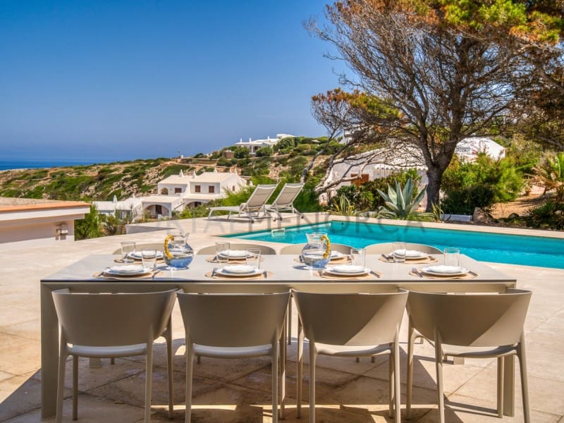 Chalet de 3 habitaciones en Cala Morell en venta con piscina - 1.495.000 € (Ref: 9978532)