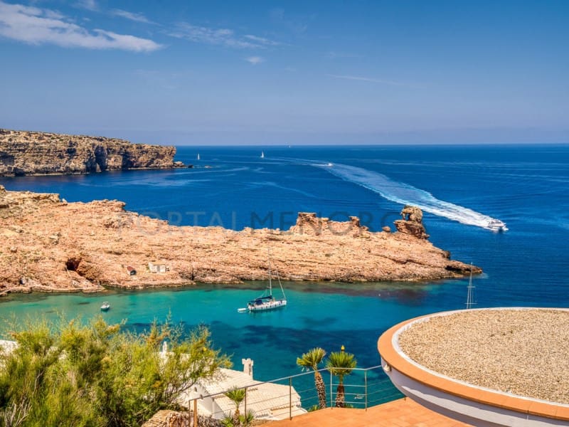 Chalet de 3 habitaciones en Cala Morell en venta con piscina - 1.495.000 € (Ref: 9978532)