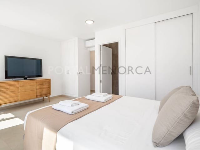 3 bedroom Villa for sale in Port d'Addaia, Es Mercadal with pool - € 725,000 (Ref: 9979581)