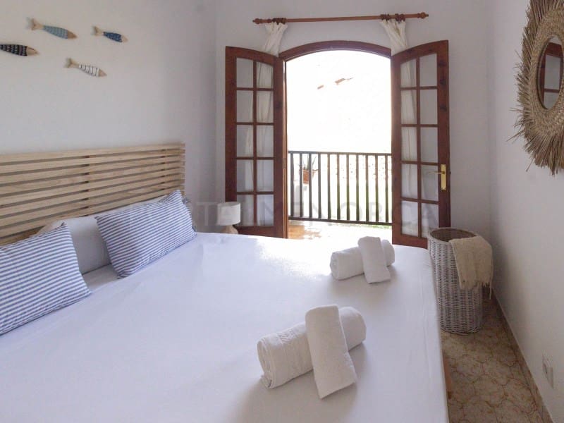2 soveværelse Lejlighed til salg i Alayor / Alaior med swimmingpool - € 315.000 (Ref: 9994331)