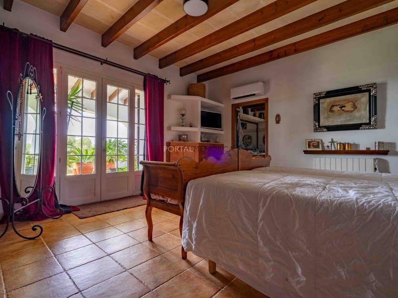 4 quarto Quinta/Casa Rural para venda em Alayor / Alaior - 2 620 000 € (Ref: 9995149)