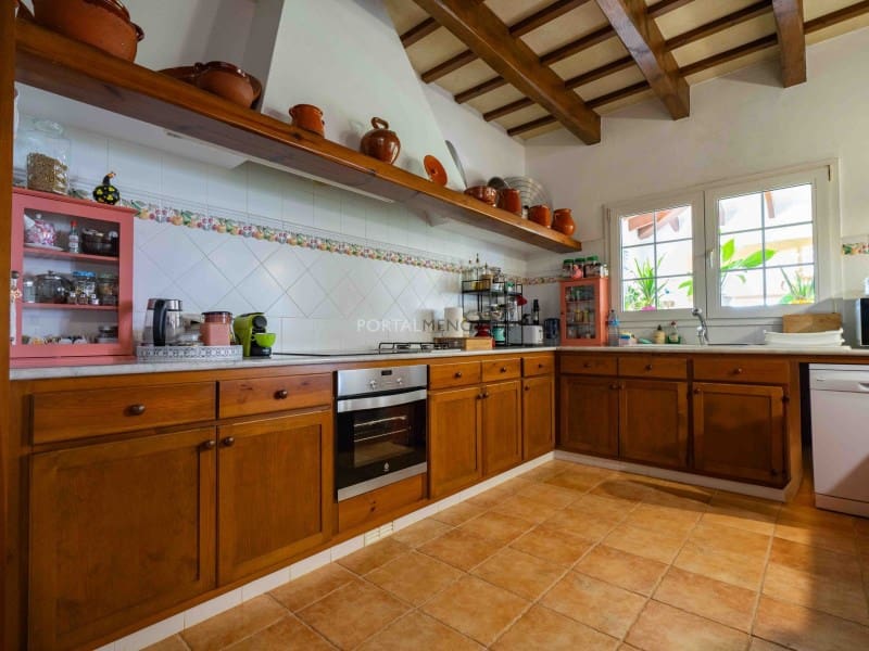 4 quarto Quinta/Casa Rural para venda em Alayor / Alaior - 2 620 000 € (Ref: 9995149)