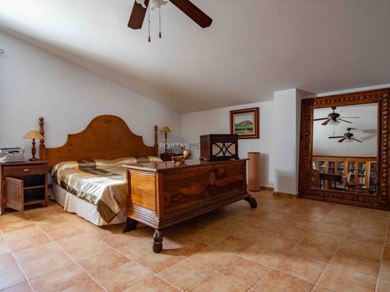 4 quarto Quinta/Casa Rural para venda em Alayor / Alaior - 2 620 000 € (Ref: 9995149)