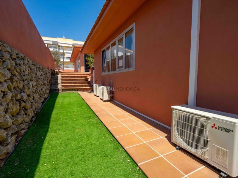 4 makuuhuone Huvila myytävänä paikassa Mahon / Mao - 798 000 € (Ref: 9995150)