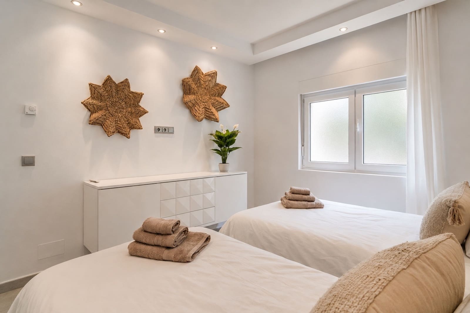 3 camera da letto Bungalow da affittare in Costalita con piscina garage - 20.000 € (Rif: 10021610)