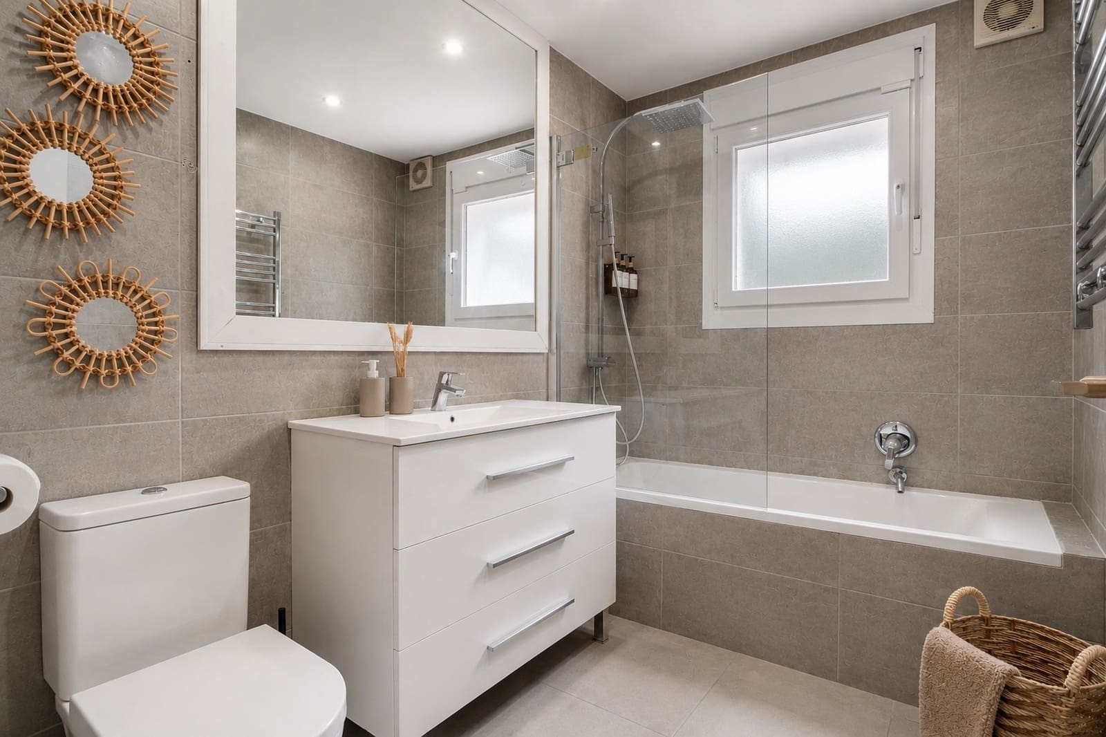 3 camera da letto Bungalow da affittare in Costalita con piscina garage - 20.000 € (Rif: 10021610)