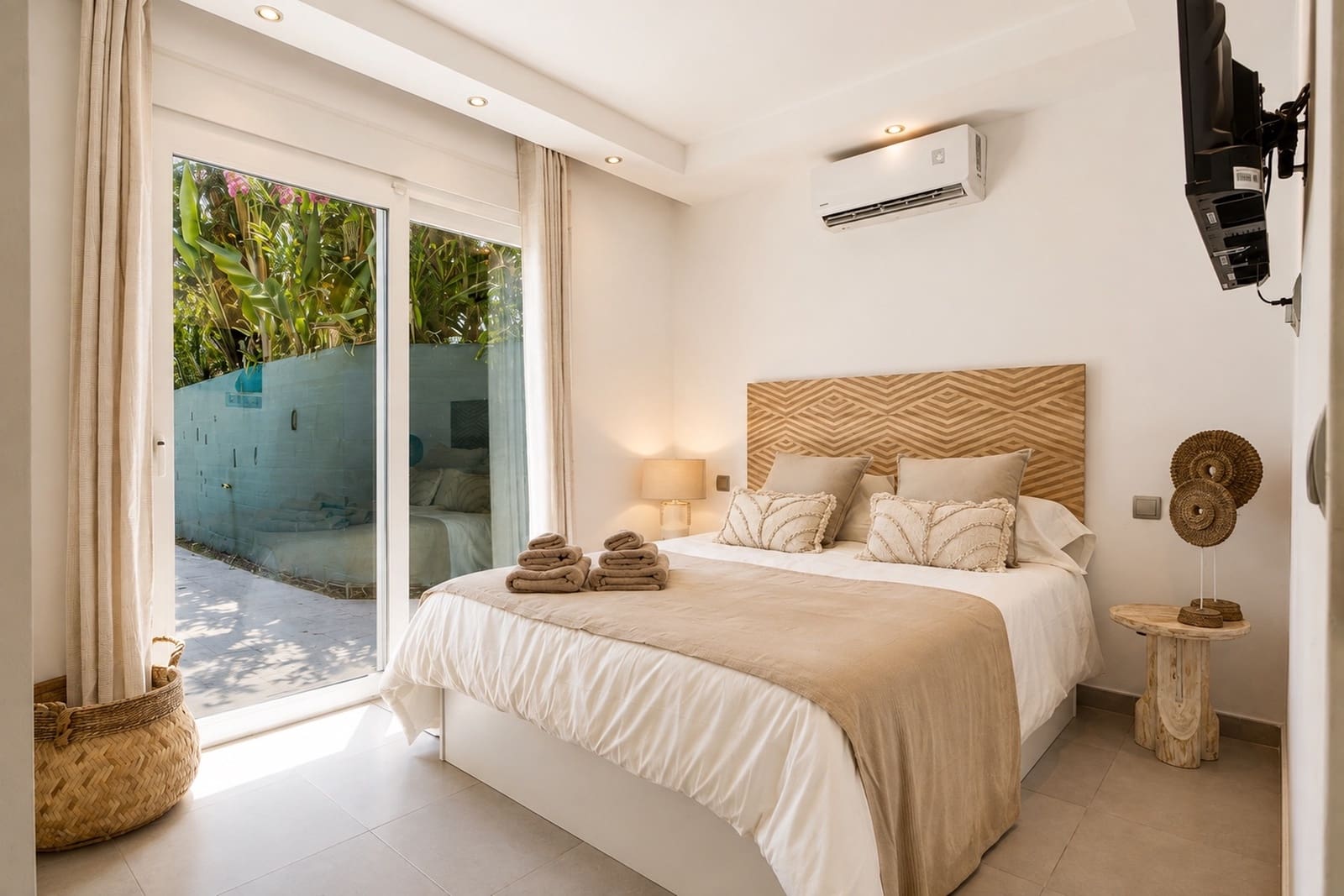 3 camera da letto Bungalow da affittare in Costalita con piscina garage - 20.000 € (Rif: 10021610)