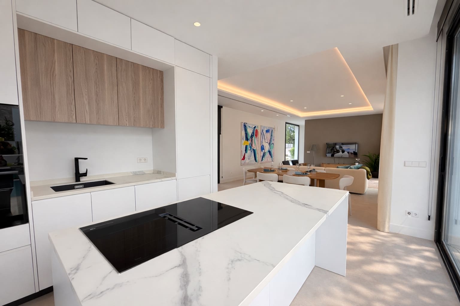 Chalet de 6 habitaciones en New Golden Mile en venta con piscina garaje - 1.950.000 € (Ref: 10030763)