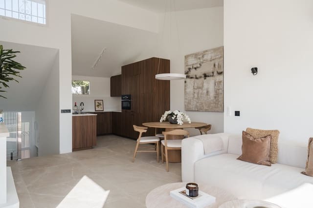 2 quarto Casa em Banda para venda em Benamara - Atalaya, Estepona com piscina garagem - 525 000 € (Ref: 10032447)