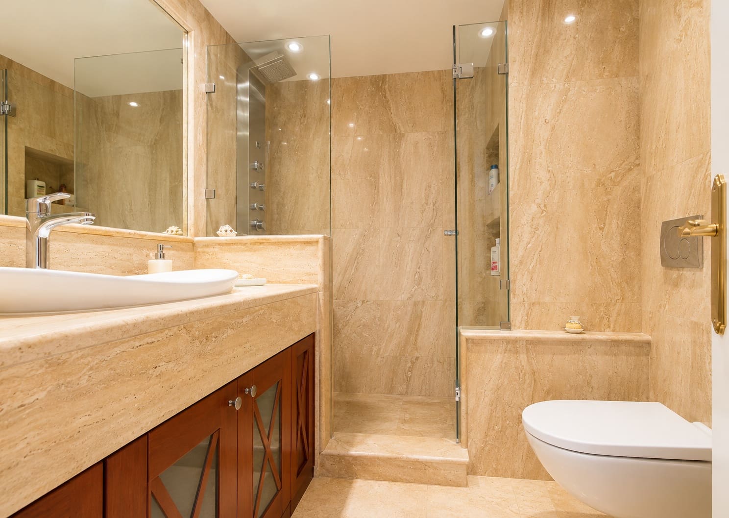2 Zimmer Apartment zu verkaufen in Nueva Andalucia mit Pool - 769.999 € (Ref: 10037614)