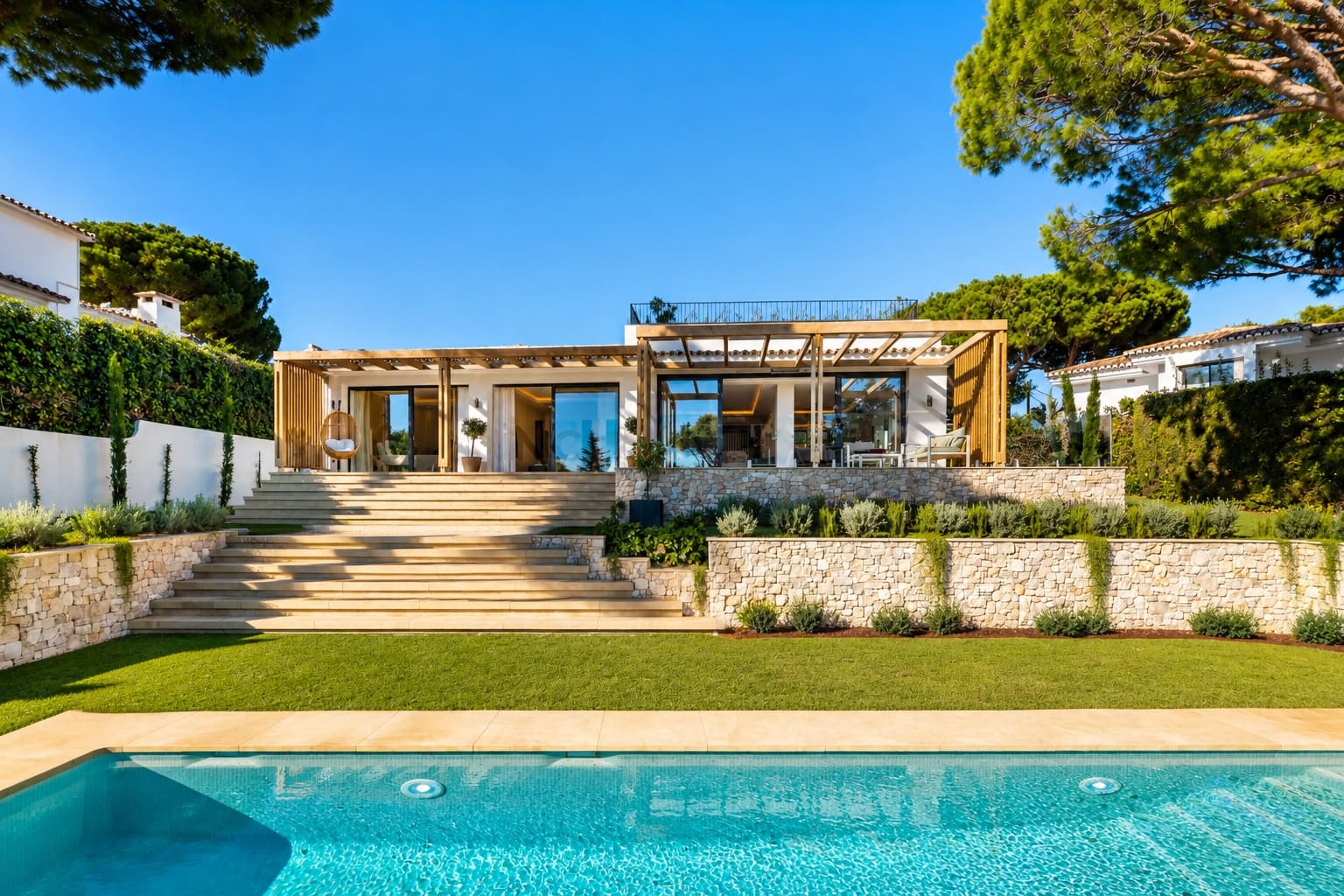5 slaapkamer Villa te koop in Elviria met zwembad garage - € 3.295.000 (Ref: 10042184)