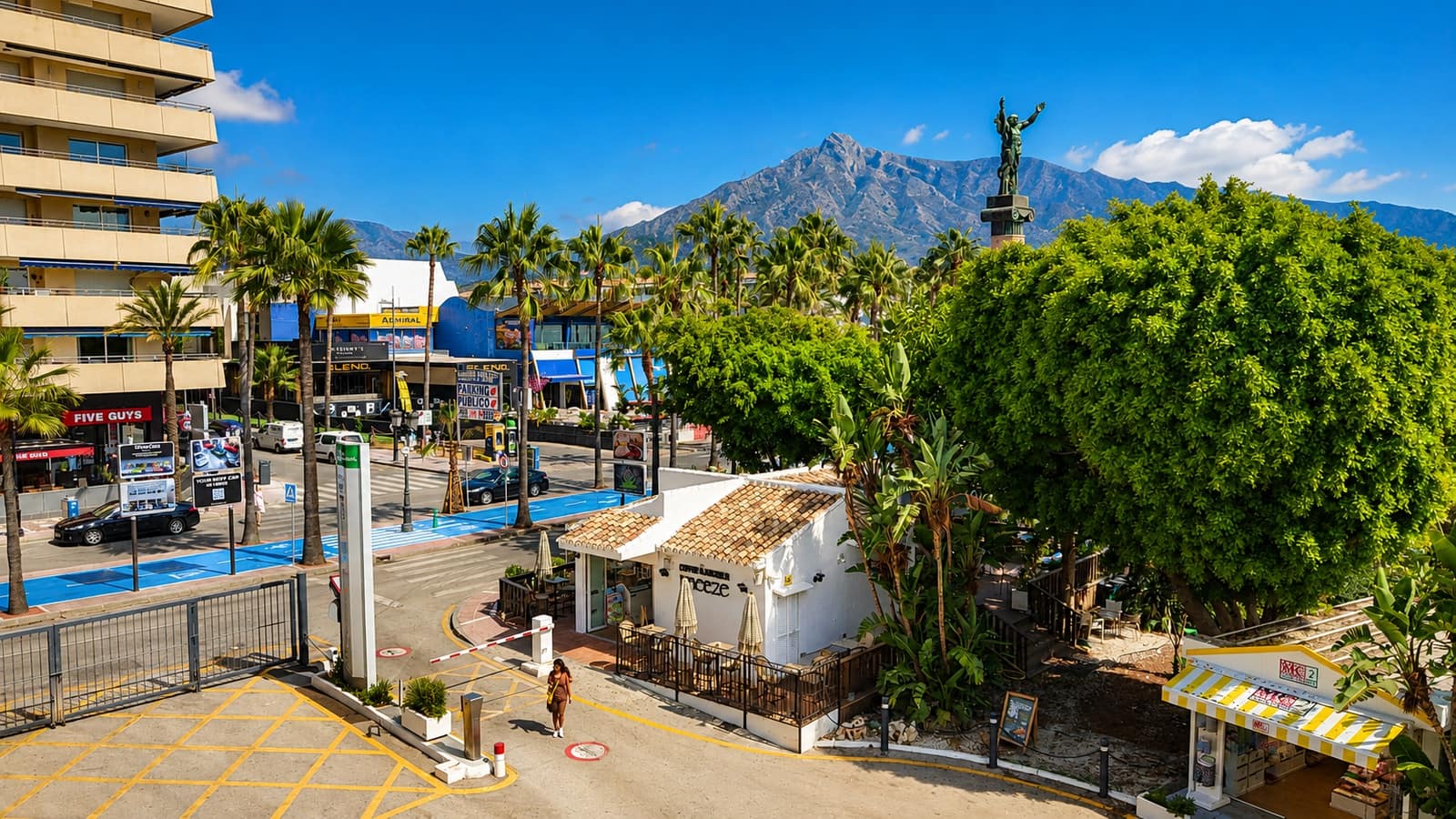 1 slaapkamer Appartement te koop in Puerto Banus - € 656.000 (Ref: 10045812)