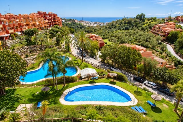2 sypialnia Apartament na sprzedaż w La Reserva, Marbella z basenem garażem - 359 000 € (Ref: 10076925)