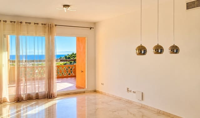 2 sypialnia Apartament na sprzedaż w La Reserva, Marbella z basenem garażem - 359 000 € (Ref: 10076925)