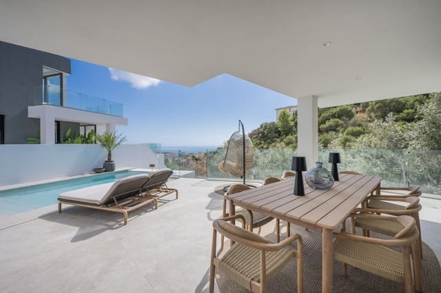 5 soveværelse Villa til salg i Benalmádena pueblo, Benalmádena med swimmingpool garage - € 2.100.000 (Ref: 10086636)