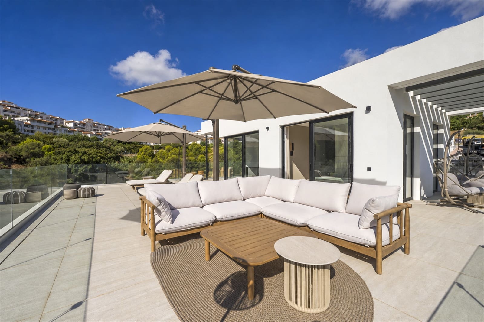5 soveværelse Villa til salg i Benalmadena med swimmingpool garage - € 2.100.000 (Ref: 10086636)