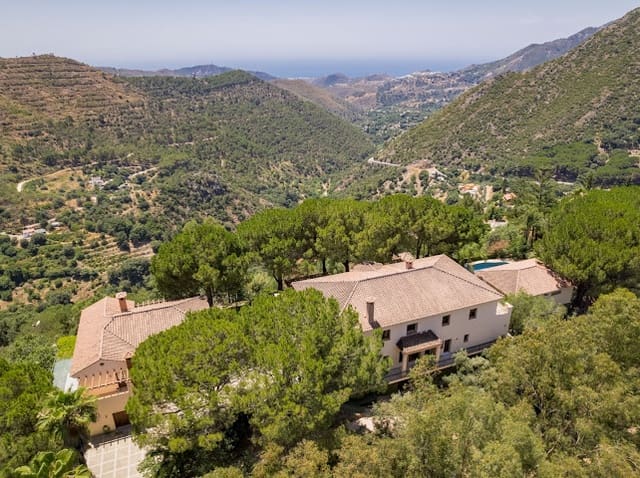 9 chambre Finca/Maison de Campagne à vendre à Ojen avec piscine garage - 3 800 000 € (Ref: 10153899)