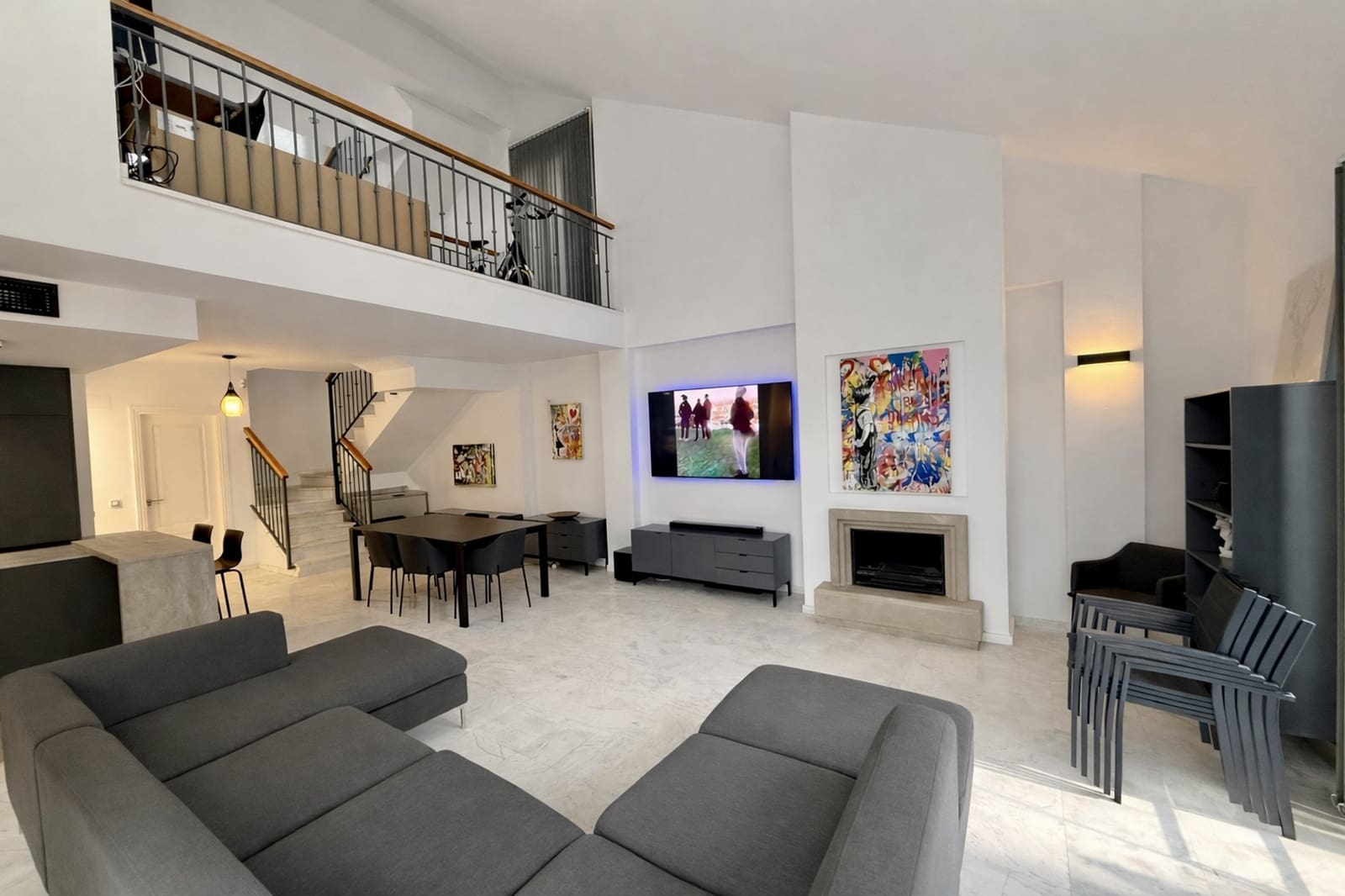 3 bedroom Semi-detached Villa for rent in Riviera del Sol with pool garage - € 3,500 (Ref: 10163317)