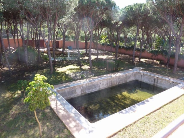 4 soveværelse Villa til salg i Marbella med swimmingpool garage - € 1.400.000 (Ref: 6015220)