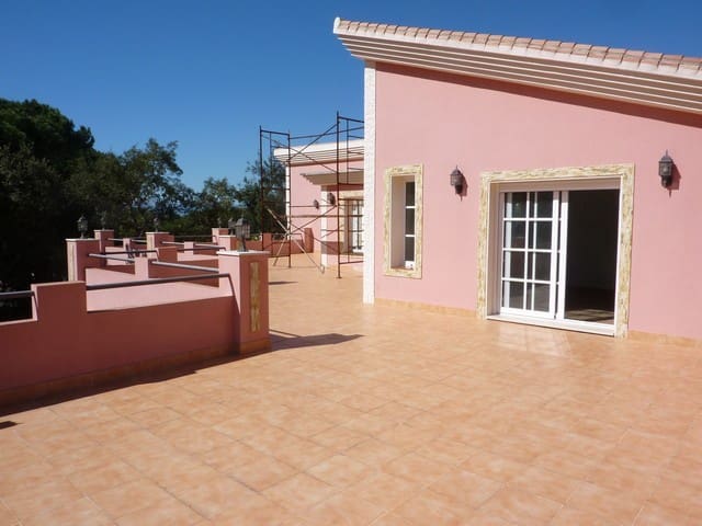 4 quarto Moradia para venda em Hacienda Las Chapas, Marbella com piscina garagem - 1 400 000 € (Ref: 6015220)