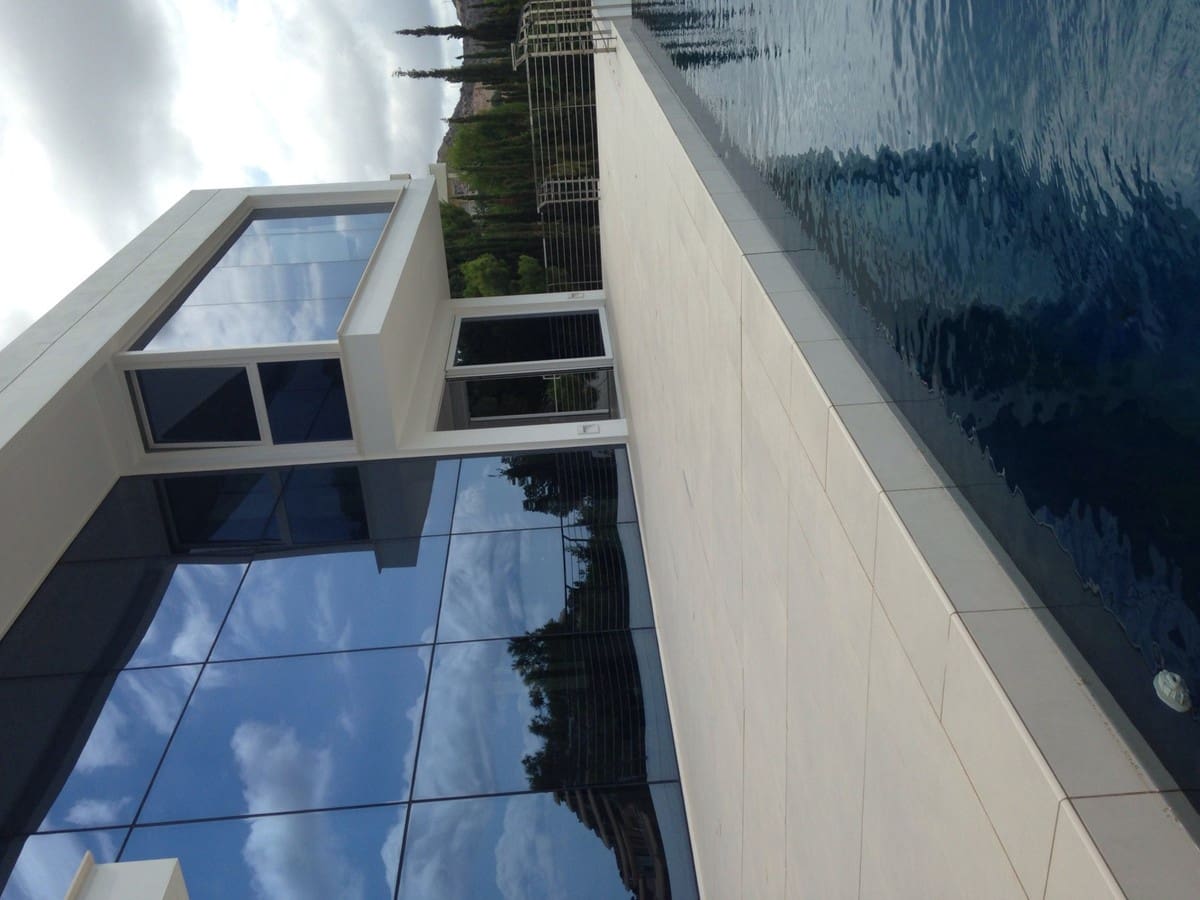 5 bedroom Villa for sale in Altea with pool - € 2,800,000 (Ref: 6015221)