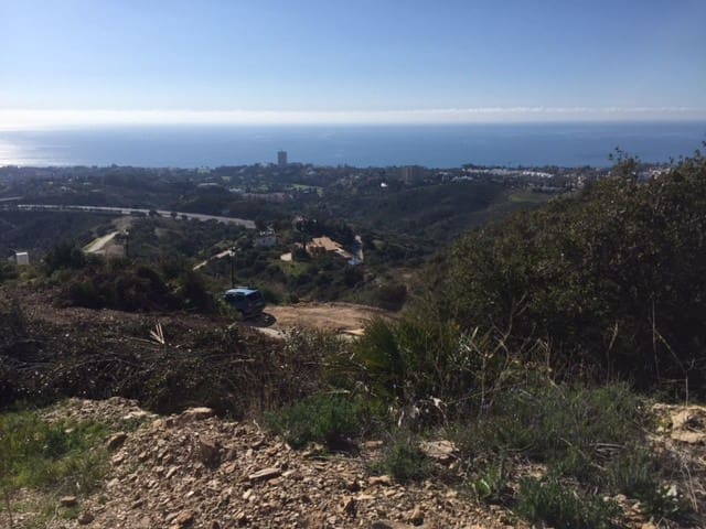 Building Plot for sale in Los Monteros, Marbella - € 1,400,000 (Ref: 6015243)