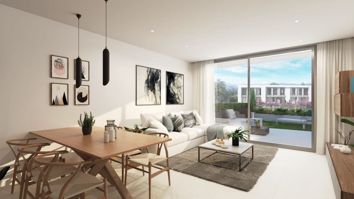 2 bedroom Townhouse for sale in Mijas with pool - € 370,000 (Ref: 6015260)