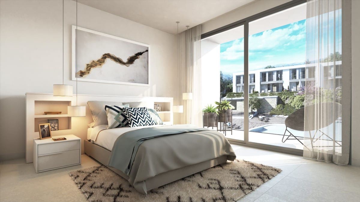 2 bedroom Townhouse for sale in Mijas with pool - € 370,000 (Ref: 6015260)