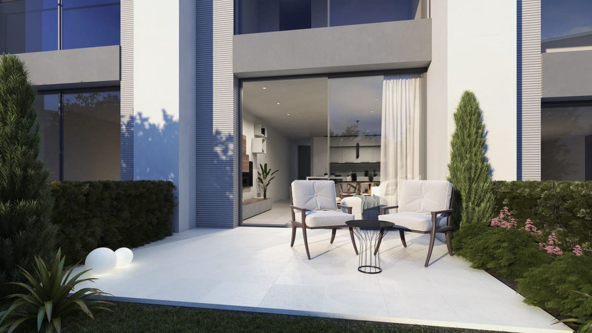 2 bedroom Townhouse for sale in Mijas with pool - € 370,000 (Ref: 6015260)