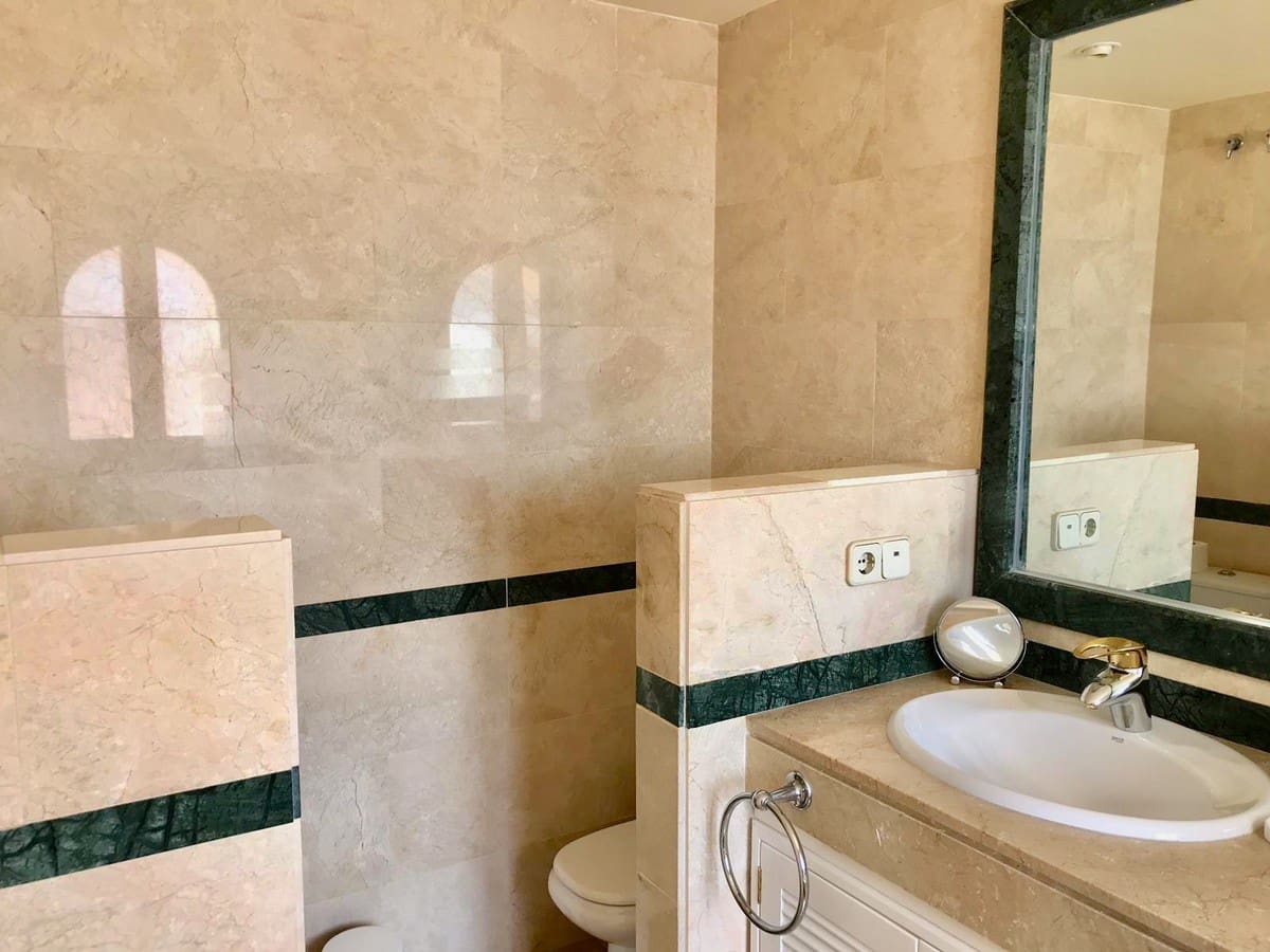 4 camera da letto Attico da affitare come casa vacanza in Marbella con piscina garage - 2.700 € (Rif: 6015272)