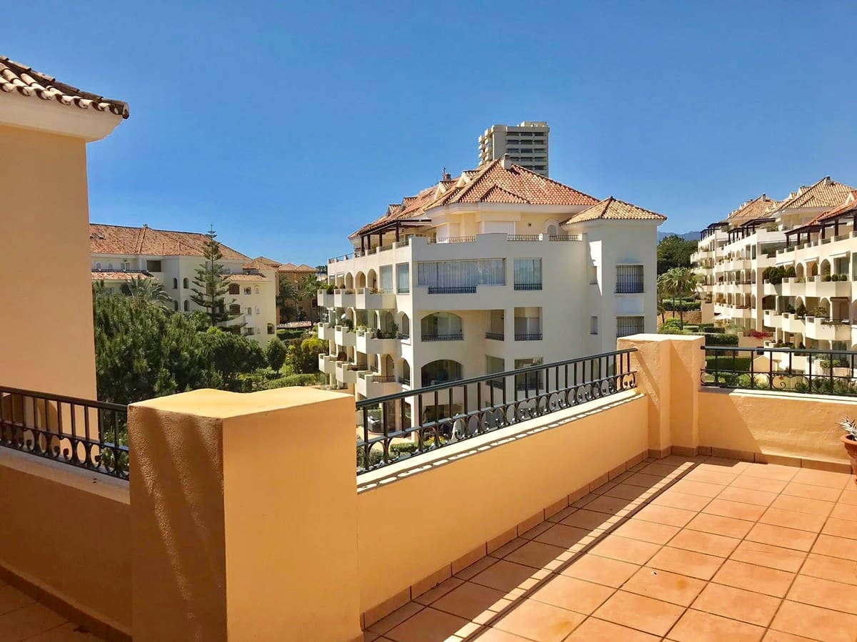 4 camera da letto Attico da affitare come casa vacanza in Marbella con piscina garage - 2.700 € (Rif: 6015272)