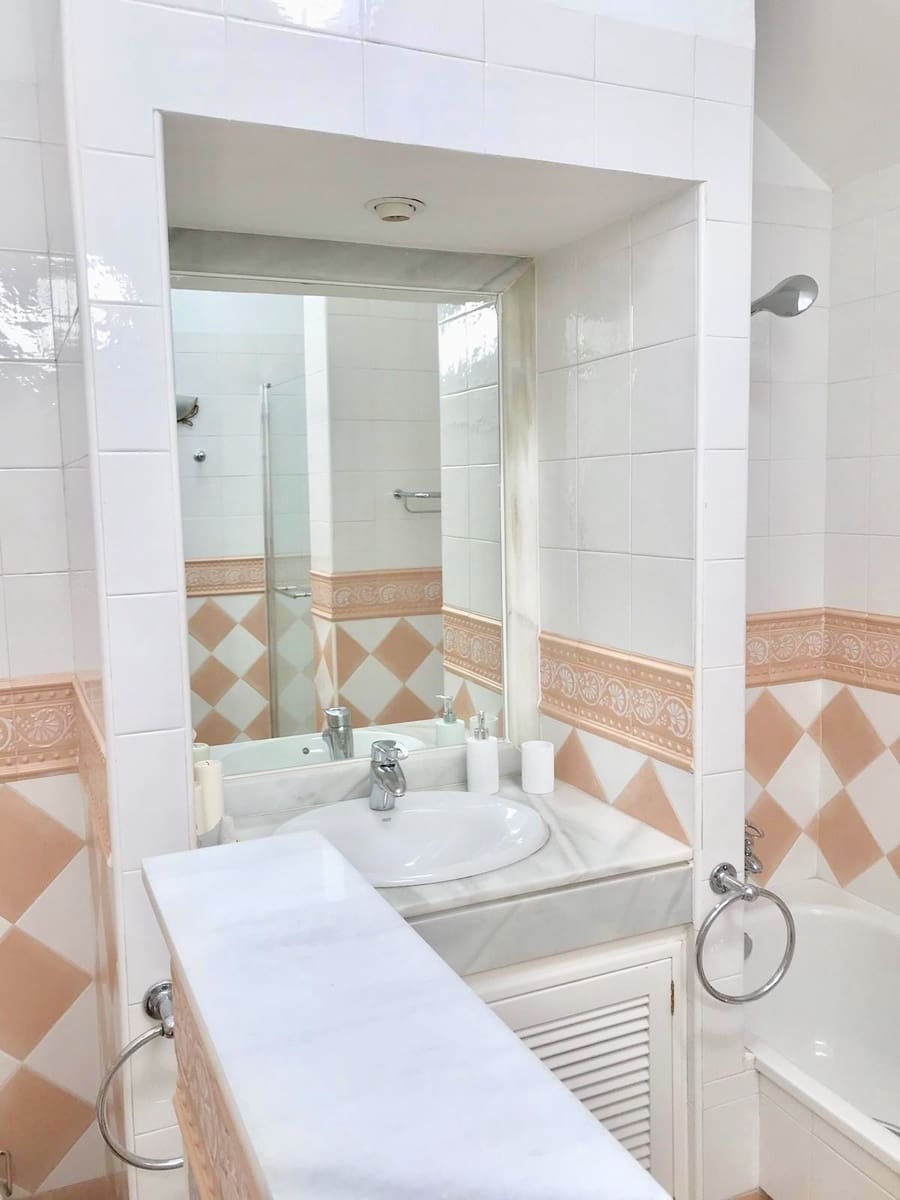 4 camera da letto Attico da affitare come casa vacanza in Marbella con piscina garage - 2.700 € (Rif: 6015272)