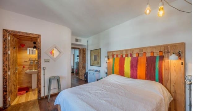 Apartamento Playa de 2 habitaciones en Puerto Banus, Marbella en venta - 600.000 € (Ref: 6015310)