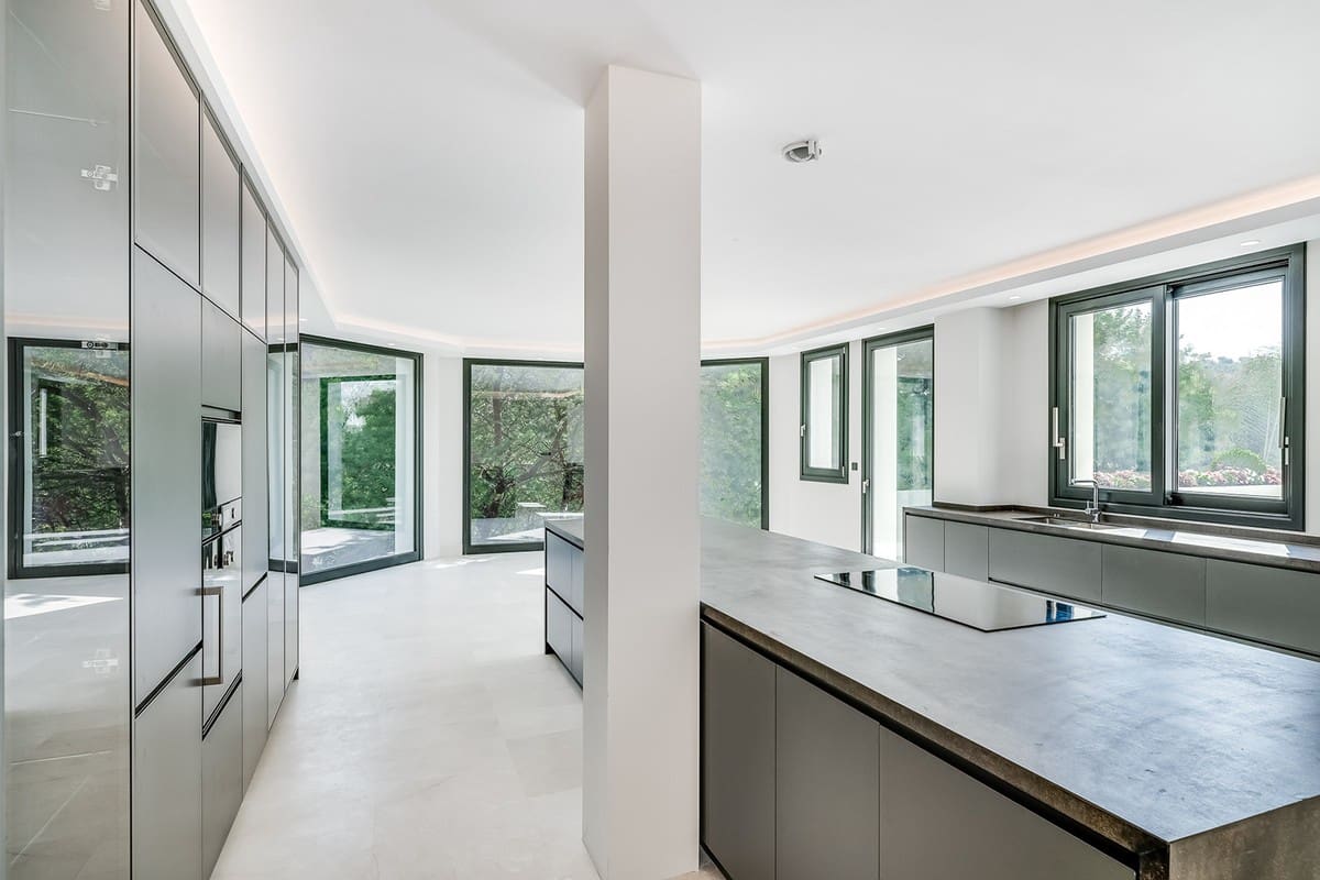 6 sypialnia Willa na sprzedaż w La Zagaleta z basenem garażem - 5 949 900 € (Ref: 6015311)