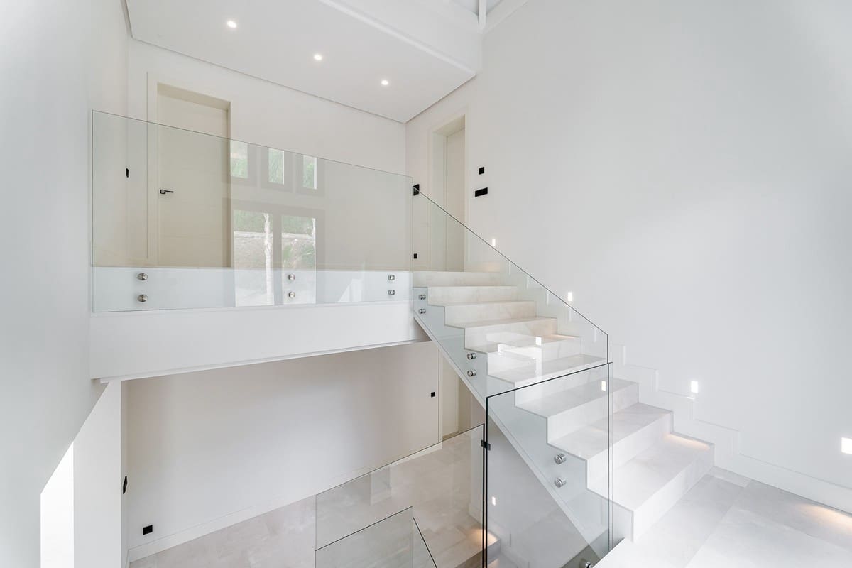 6 sypialnia Willa na sprzedaż w La Zagaleta z basenem garażem - 5 949 900 € (Ref: 6015311)