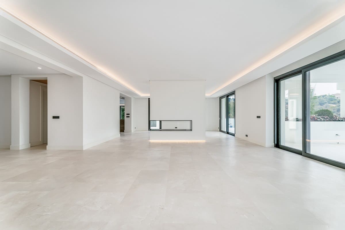 6 sypialnia Willa na sprzedaż w La Zagaleta z basenem garażem - 5 949 900 € (Ref: 6015311)